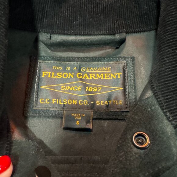 Filson Roughout Leather Short Cruiser - Picture 3 of 3